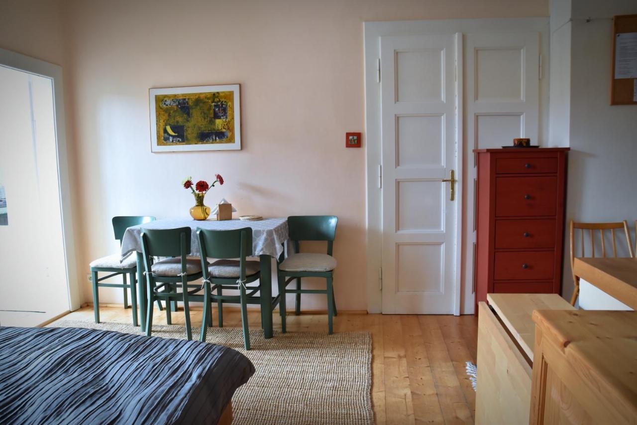 Family Apartment Pisek City Centre Ii. Екстер'єр фото